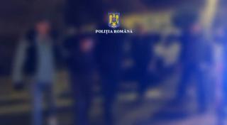 A momit-o cu dulciuri şi i-a distrus copilăria. O fetiţă de 5 ani, violată cu bestialitate de un bărbat de 54 de ani, în Arad. Găsită de tată într-o baltă de sânge