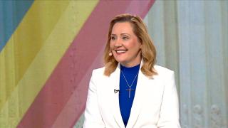 Elena Lasconi, invitată la ediția specială Observator, răspunde întrebărilor din partea telespectatorilor