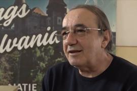 "Vacanțele sunt orele noastre de lucru". Profesorul din Hunedoara care a adus României 5 medalii de aur la robotică