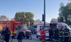 Panică în parcarea unui mall din Constanța. O tânără a fost rănită cu spray paralizant, pulverizat întâmplător