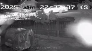 Momentul în care tânărul de 19 ani e spulberat pe motocicletă, într-o intersecție din Crăcăoani. A murit pe loc, din cauza neatenției unui șofer