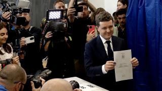 9,5 milioane de români au votat. Ce urmează după primul tur al alegerilor prezidențiale