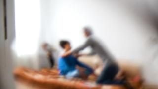 "10 ani de chin nu pot fi șterși": Povestea cutremurătoare a fetei violate de unchiul ei, clopotar la biserică, în Galaţi