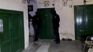 Pensionar din Cluj, păcălit 11 ani de un escroc care se dădea 