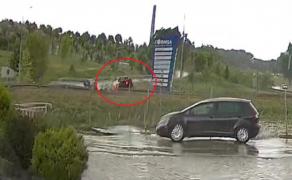 Şofer aruncat prin parbrizul autocisternei, la ieşire din Botoşani. O cameră a filmat accidentul înfiorător