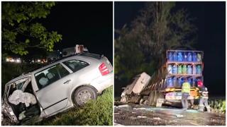 Pericol de explozie, la ieşirea din Tecuci: un camion plin cu butelii s-a ciocnit violent cu o maşină