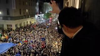 Factorul decisiv care i-a făcut pe români să-l voteze pe Nicuşor Dan. Momentele cheie din noaptea victoriei