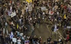 Un nou protest la Tel Aviv. Israelienii au ieşit în stradă şi i-au lui Trump să intervină pentru încetarea focului