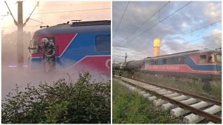 Incendiu în Prahova. O locomotivă cu 36 de vagoane încărcate cu ţiţei a luat foc