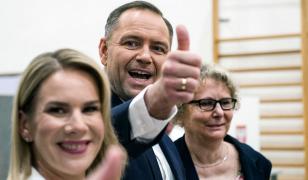 Cine este Karol Nawrocki, noul preşedinte conservator şi eurosceptic al Poloniei