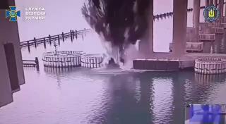 Podul Kerci, atacat a 3-a oară de ucraineni. SBU susţine că a folosit peste o tonă de TNT. Podul nu a căzut