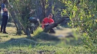 Adolescent, găsit spânzurat într-un parc din Constanţa. S-ar fi certat cu iubita pe care o ştia de o lună