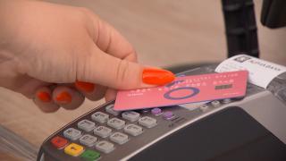 Statul ia în calcul o taxă de până la 3 lei pe fiecare tranzacție bancară. Lista măsurilor dure propuse de FMI