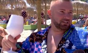 Cum au petrecut românii vacanţa de Rusalii, la mare: "Am venit cu vinul de acasă. Am şuncă, brânză, ouă"