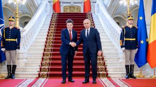 PSD, împărţit în două tabere. Dacă îl acceptă pe Bolojan premier, vrea cel puţin 6 ministere