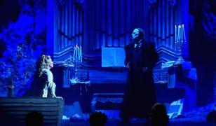 Spectacolul "Fantoma de la Operă" a ajuns la Bucureşti. Când poate fi văzut şi cât costă biletele