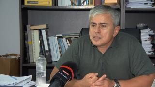 Revoltă cu noile taxe: Solidaritate cu cine? Cu pensionarii speciali? Cu politicienii care iau şpagă?