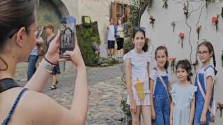 Evenimentul care a adus natura în inima Sibiului. Strada care s-a transformat într-o galerie în aer liber