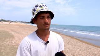 Ianis, eroul de 17 ani care a salvat o tânără din mare, la Costineşti. Răsplata primită de la patron