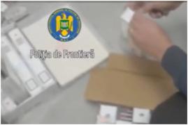 Ucrainean, prins când voia să intre în România, prin Vama Siret, cu 500.000 $ ascunși în cartuşe de ţigări