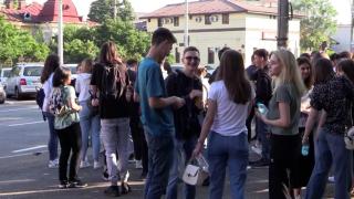 Stresul examenelor îi trimite pe tineri la psiholog. De la teama de eşec, la anxietate şi atacuri de panică