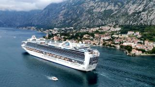 La 77 de ani, și-a mutat viața pe un vas de croazieră. Bătrâna va călători în jurul lumii timp de 15 ani