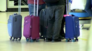 Schimbări pentru pasageri și companiile aeriene low-cost. Au fost aprobate noi reguli privind bagajele de mână