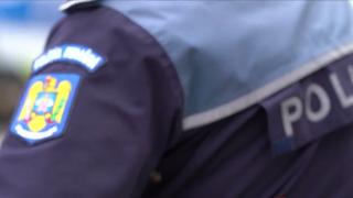 Tânăr din Tecuci, "as" în a face bani prin şantaj. Cum a profitat de o minoră de 17 ani, care-i plătea tăcerea