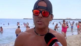 Turiştii sfidează steagul roşu în cel mai aglomerat weekend la mare: "Un pic, 5 minute, nu e problemă"