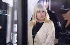 Elena Udrea a fost operată la Spitalul Ploieşti după ce i s-a făcut rău în penitenciar. Se află în secţia ATI