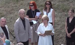 Actorii americani Kathleen Turner şi Bill Murray au primit o stea pe Aleea Celebritaţilor din Sibiu