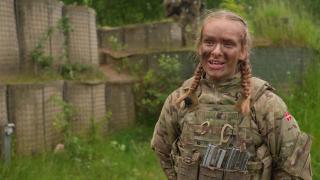 Serviciul militar, obligatoriu și pentru femei în Danemarca: "Este corect să participăm egal cu bărbații"