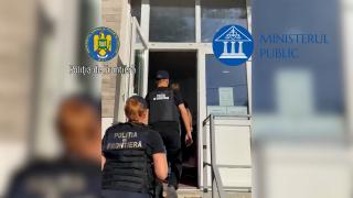 Reţea de buletine româneşti false pentru mii de ruşi, ucraineni şi moldoveni, descoperită la Botoşani