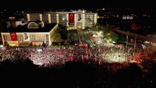 Proteste în Turcia după arestarea mai multor lideri din opoziție. Rivalul lui Erdogan, închis de 100 de zile