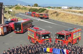 Incendiile mistuie Europa. Zeci de pompieri români luptă cu flăcările, în Franţa