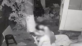 Un bărbat a murit după ce a căzut de la etajul 3. Era în vizită la o cunoştinţă din Capitală