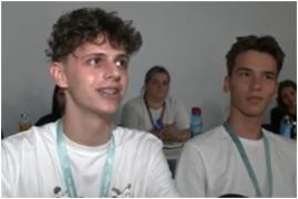 Reacția unui elev de 17 ani care a încercat 