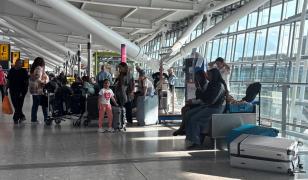 155 de zboruri, anulate în UK. O problemă tehnică a dat peste cap activitatea pe aeroporturi
