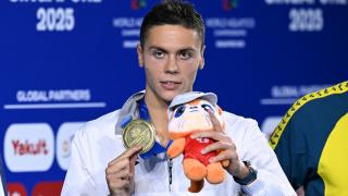 Suma câștigată de David Popovici după cele două medalii de aur de la Singapore