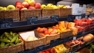 Cu cât s-a scumpit azi un coş de cumpărături care în urmă cu 3 zile era 400 de lei 