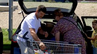 Turiştii care evită restaurantele şi gătesc la cazare. Fac economii de sute de lei