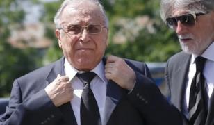Ore critice pentru Ion Iliescu. Starea fostului preşedinte, internat de 54 de zile, s-a agravat, spun medicii