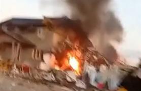 Un magazin din Dâmboviţa s-a făcut praf după o explozie puternică: "Prima oară, să văd ce fac copiii"