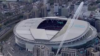 Un fan Oasis a murit în timpul concertului, după ce a căzut de la tribună: "L-am văzut întins pe beton"