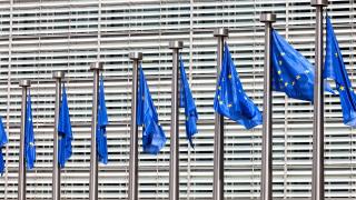 UE va suspenda cele 2 pachete de contramăsuri la tarifele americane pentru următoarele 6 luni