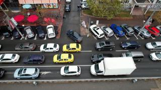 Guvernul pregătește o nouă taxă pentru șoferi. De la anul, impozitul pentru mașini s-ar putea dubla