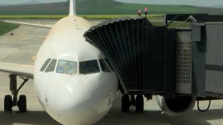 Aeroportul din România cu doar opt călători în trei luni face angajări