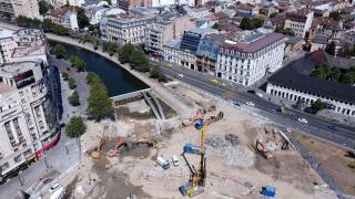 Se schimbă metoda de lucru la planşeul Unirii, după ce săpăturile au provocat vibraţii până la metrou