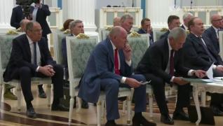 Putin şi-a reunit toți şefii pentru a discuta despre summitul cu Trump. Cu ce "dovezi" se duce în Alaska