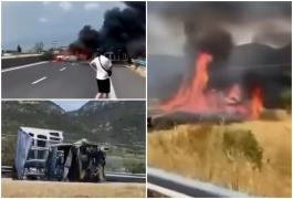 Filmul accidentului de pe şoseaua spre Thassos. Patru pasageri dintr-o maşină oprită, striviţi de un camion
